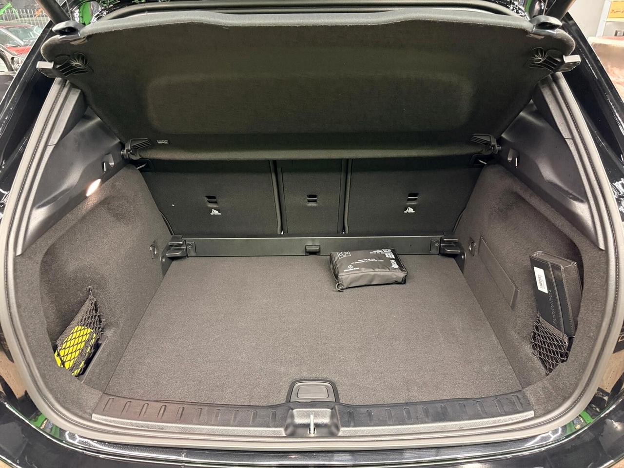 Mercedes - Benz GLA 200 d Automatic AMG Line Premium Plus