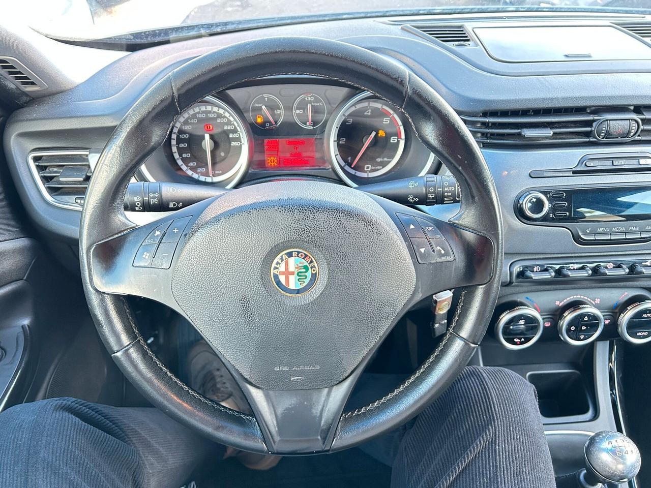 Alfa Romeo Giulietta 1.6 JTDm-2 105 CV Exclusive