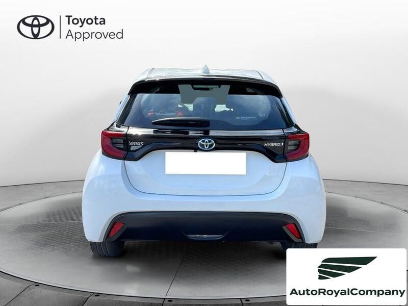 Toyota Yaris Hybrid Trend MY22 IVA ESPOSTA