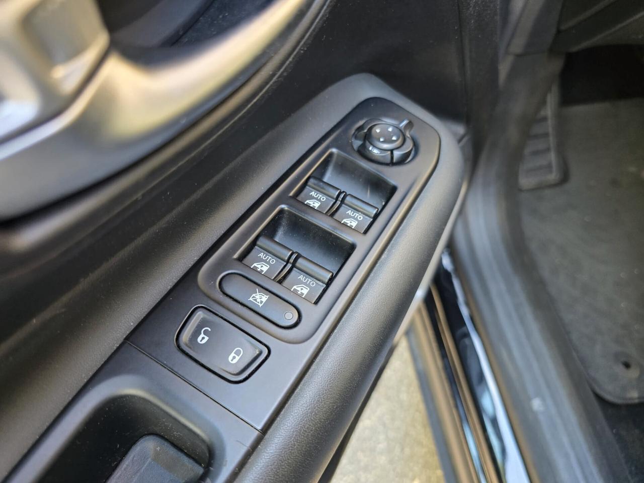 Jeep Renegade 1.3 T4 DDCT S