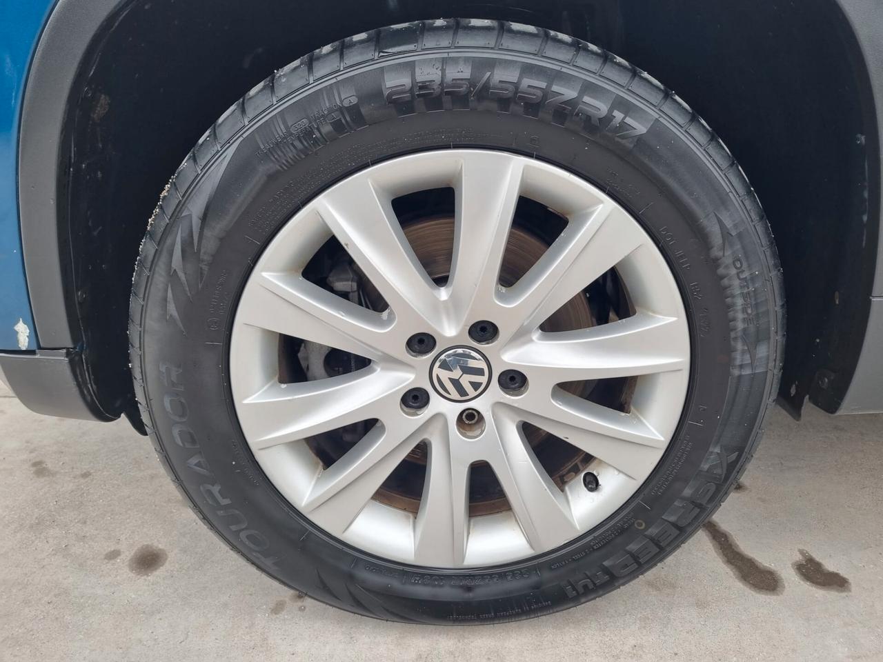 Volkswagen Tiguan 2.0 16V TDI DPF Sport & Style (18°)