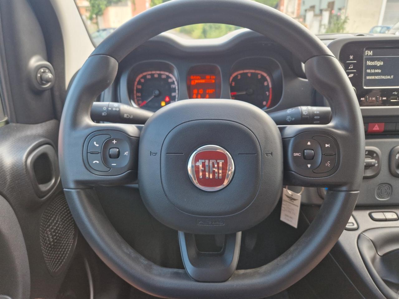 Fiat Panda Hybrid 1.0 70CV "29.100 km" Bluetooth, Sensori post., Start&Stop