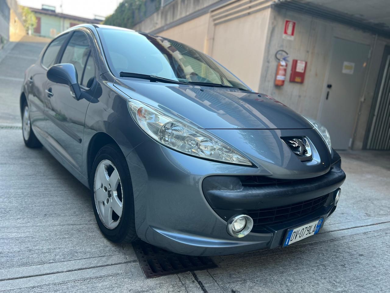 Peugeot 207 1.4 GPL - GARANZIA 12 MESI