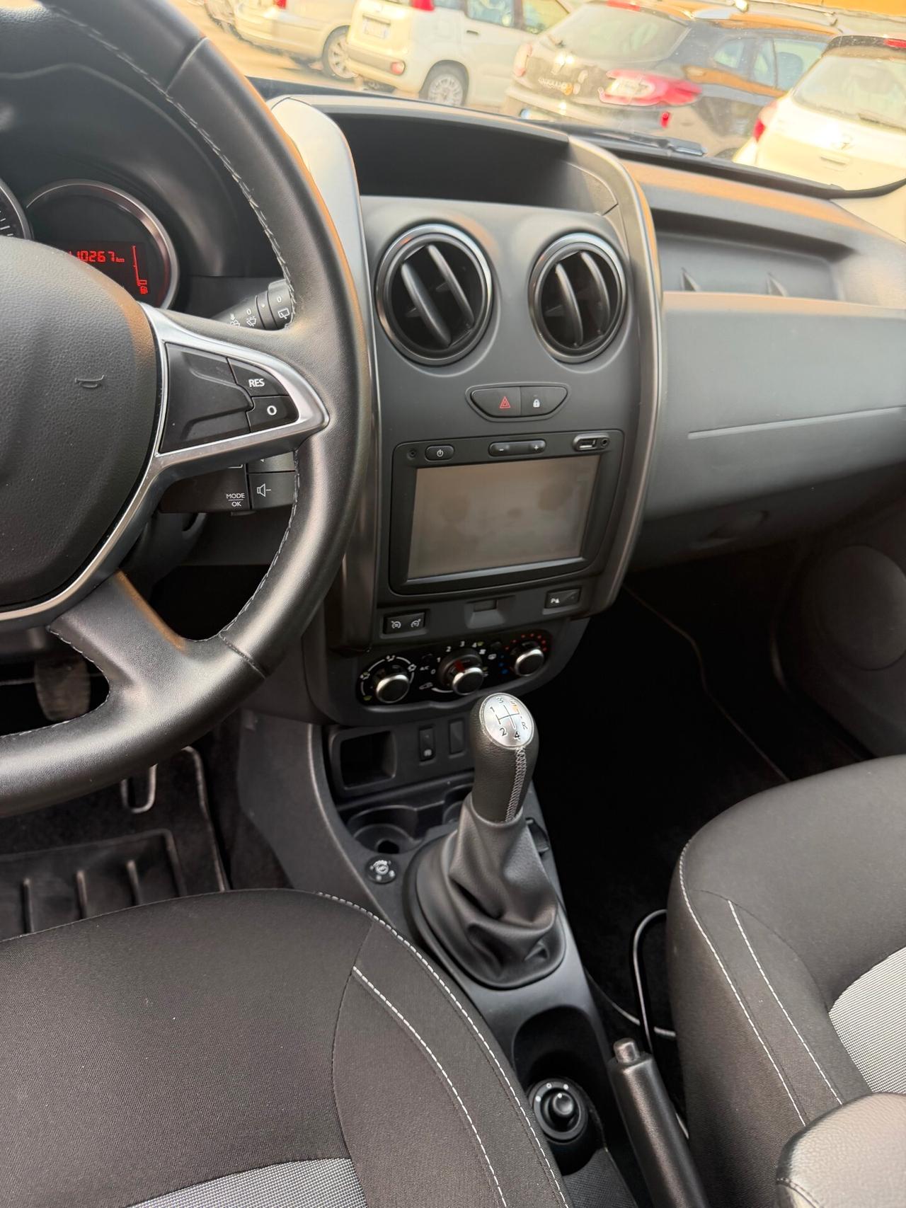 Dacia Duster 1.6 Gpl - NAV. - NEOP. - 12 MESI DI GARANZIA -