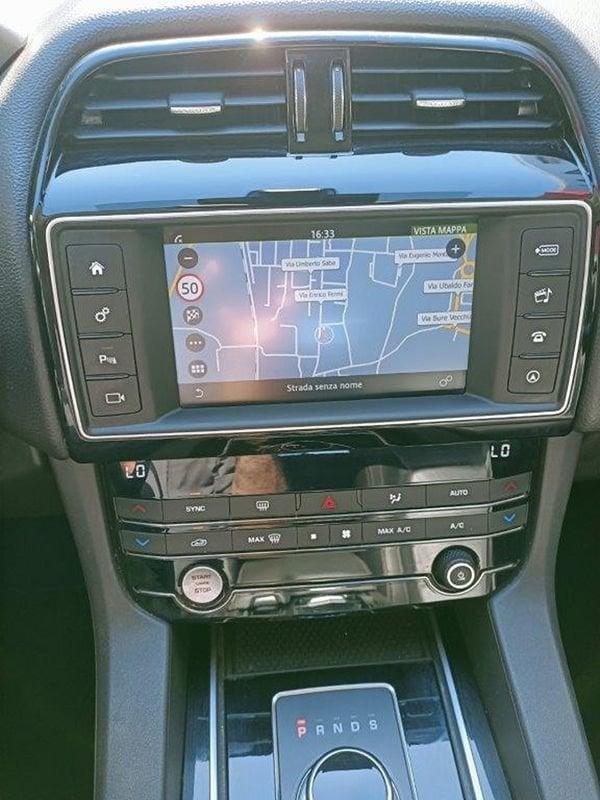 Jaguar F-Pace 2.0d i4 Prestige awd 180cv auto my18 2.0 D I4 180cv Prestige AWD Auto