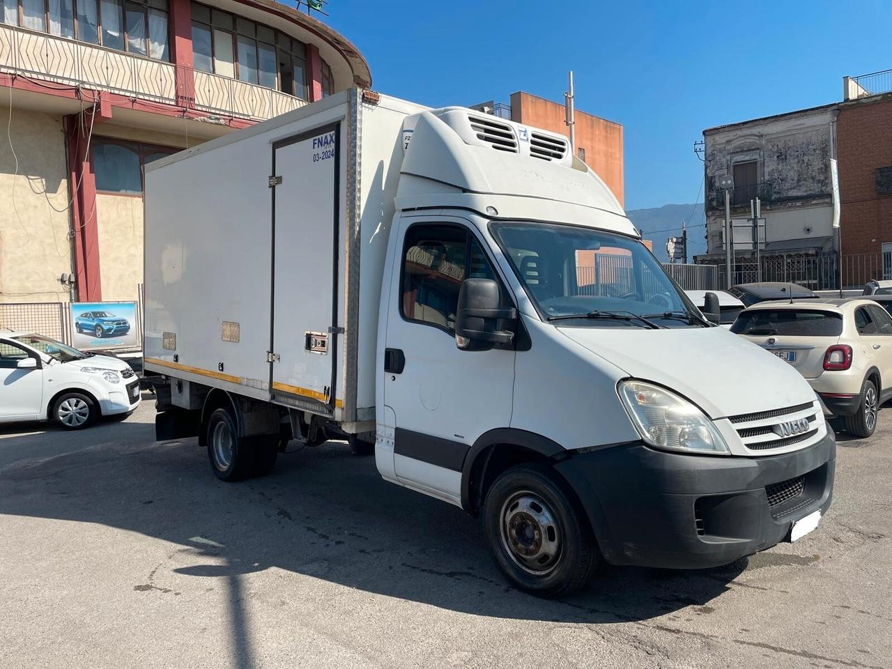 Iveco Daily 35C12 Frugonato isotermico e Frigorifero