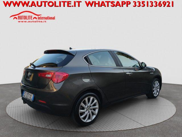 ALFA ROMEO Giulietta 1.6 JTDm-2 105 CV Distinctive