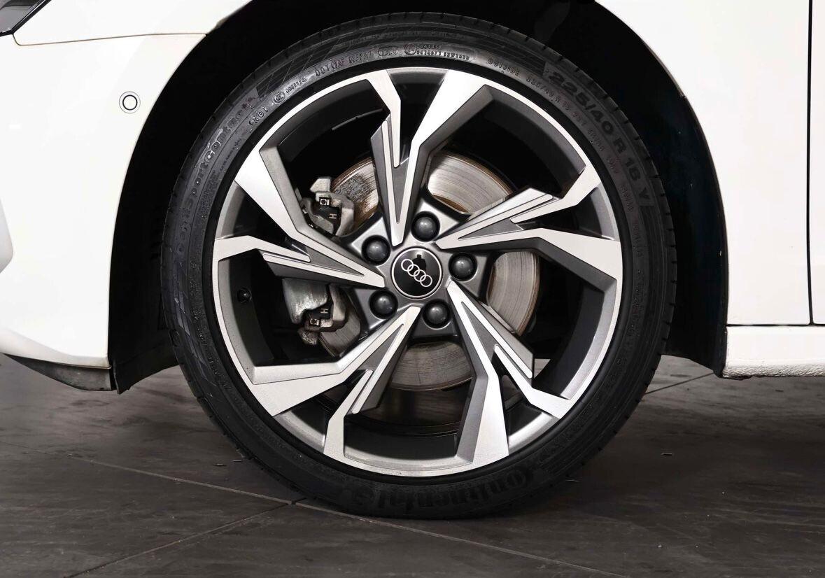 Audi A3 SPB 30 TDI S-tronic Sport Navi/Led