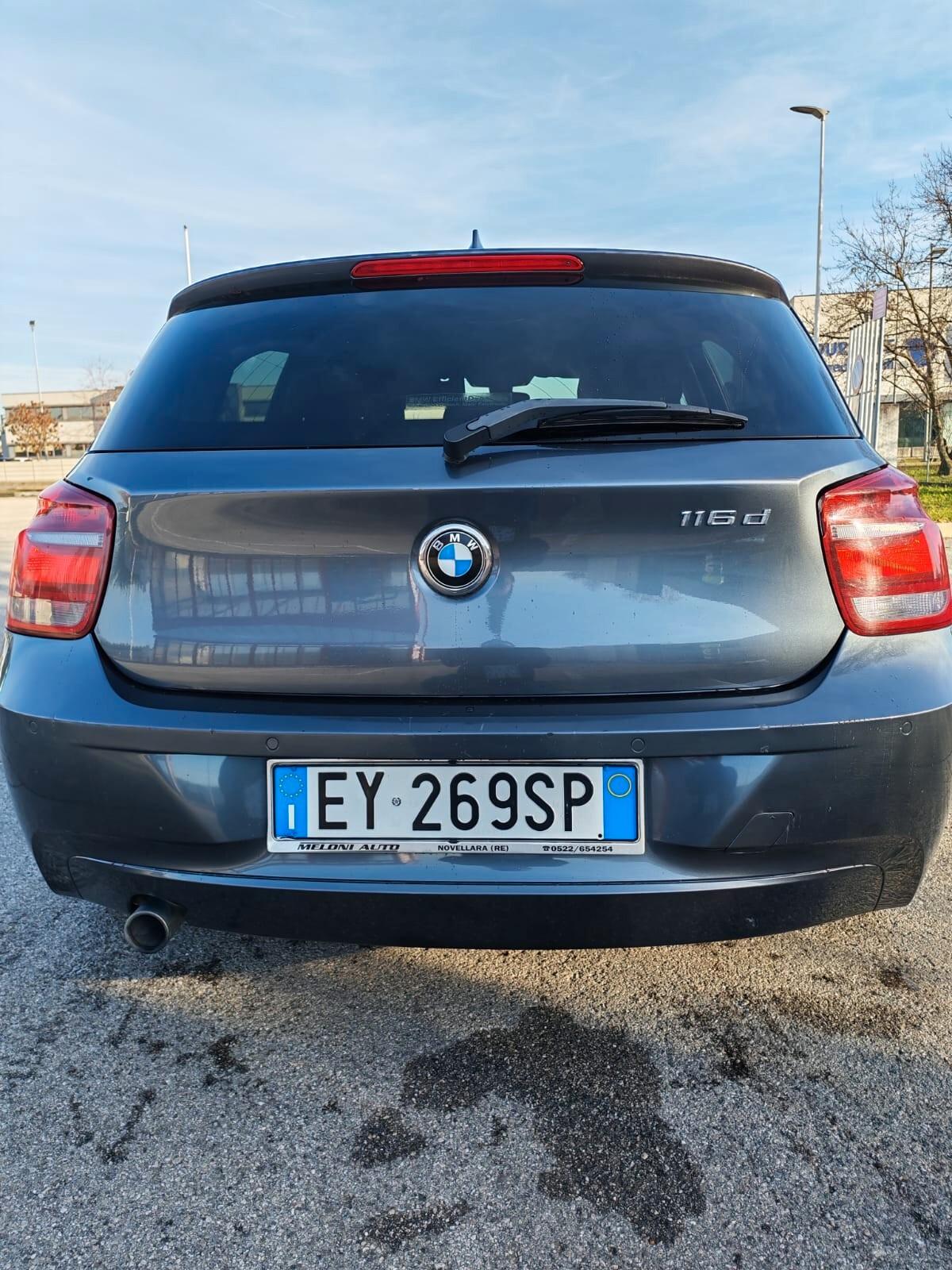 Bmw 116 116d 5p. Urban