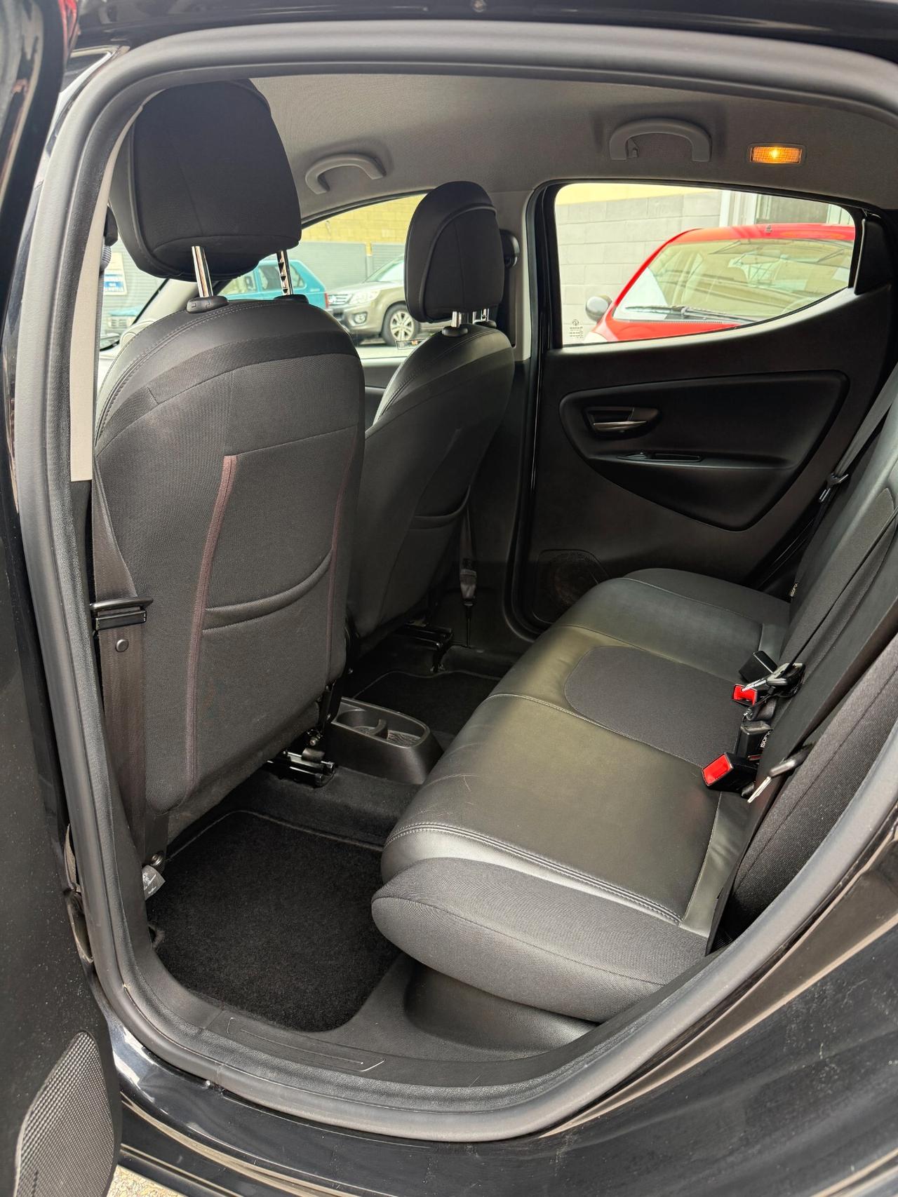 Lancia Ypsilon 1.3 MJT 16V 95 CV 5 porte S&S Platinum