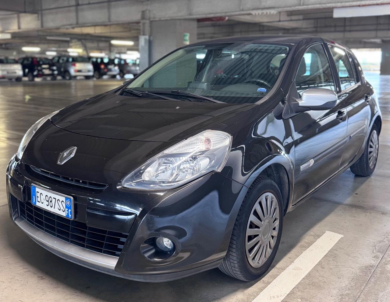 Renault Clio 1.2 16V 5 porte Dynamique
