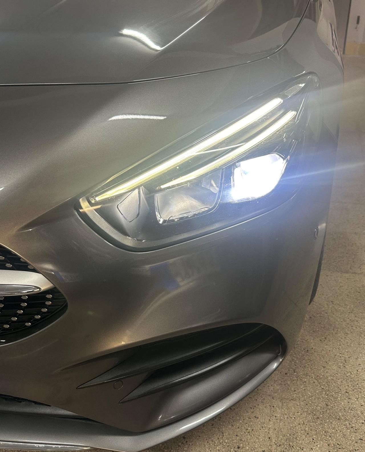 Mercedes-Benz B 180 d Automatic Premium AMG