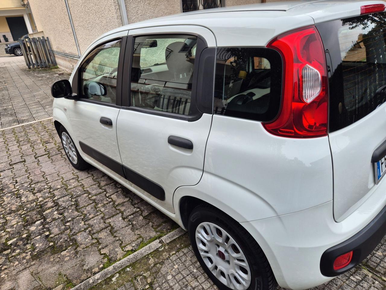 Fiat Panda 1.3 MJT 95 CV S&S Lounge 5 POSTI