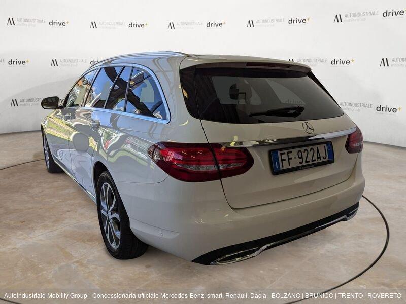 Mercedes-Benz Classe C 200 D S.W. AUTOMATIC AVANTGARDE ''VETRY PRIVACY, SENSORI DI PARCHEGGIO, CERCHI IN LEGA''