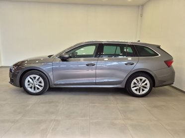 SKODA Octavia 2.0 TDI EVO SCR DSG Wagon Executive N1 Autocarro