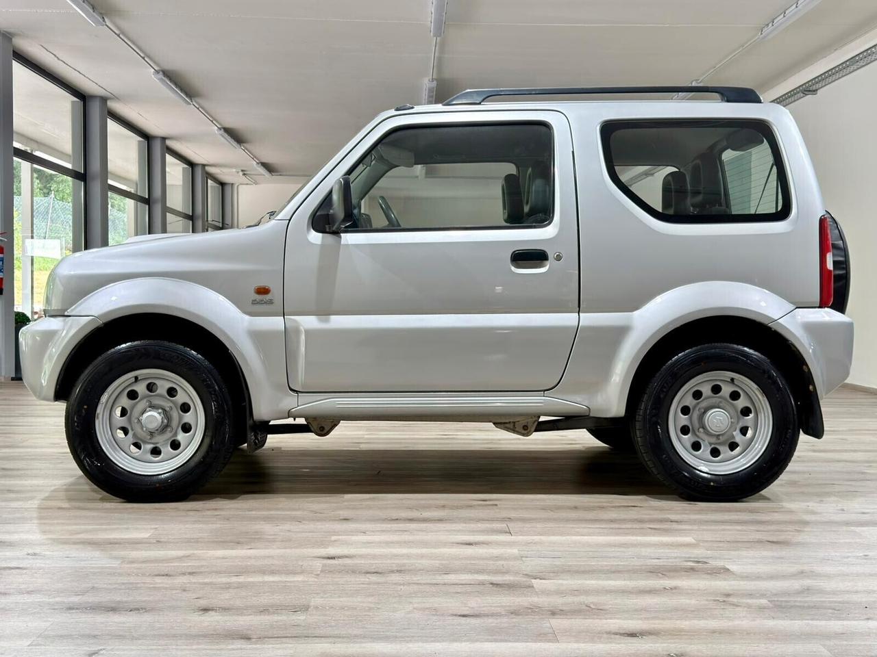 SUZUKI JIMNY 1.5 DDIS RIDOTTE GANCIO TRAINO