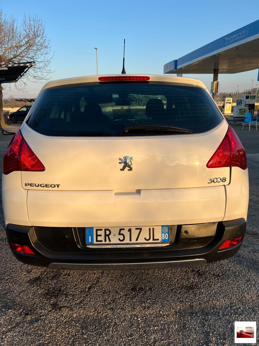 PEUGEOT - 3008 - 1.6 HDi 115CV Business