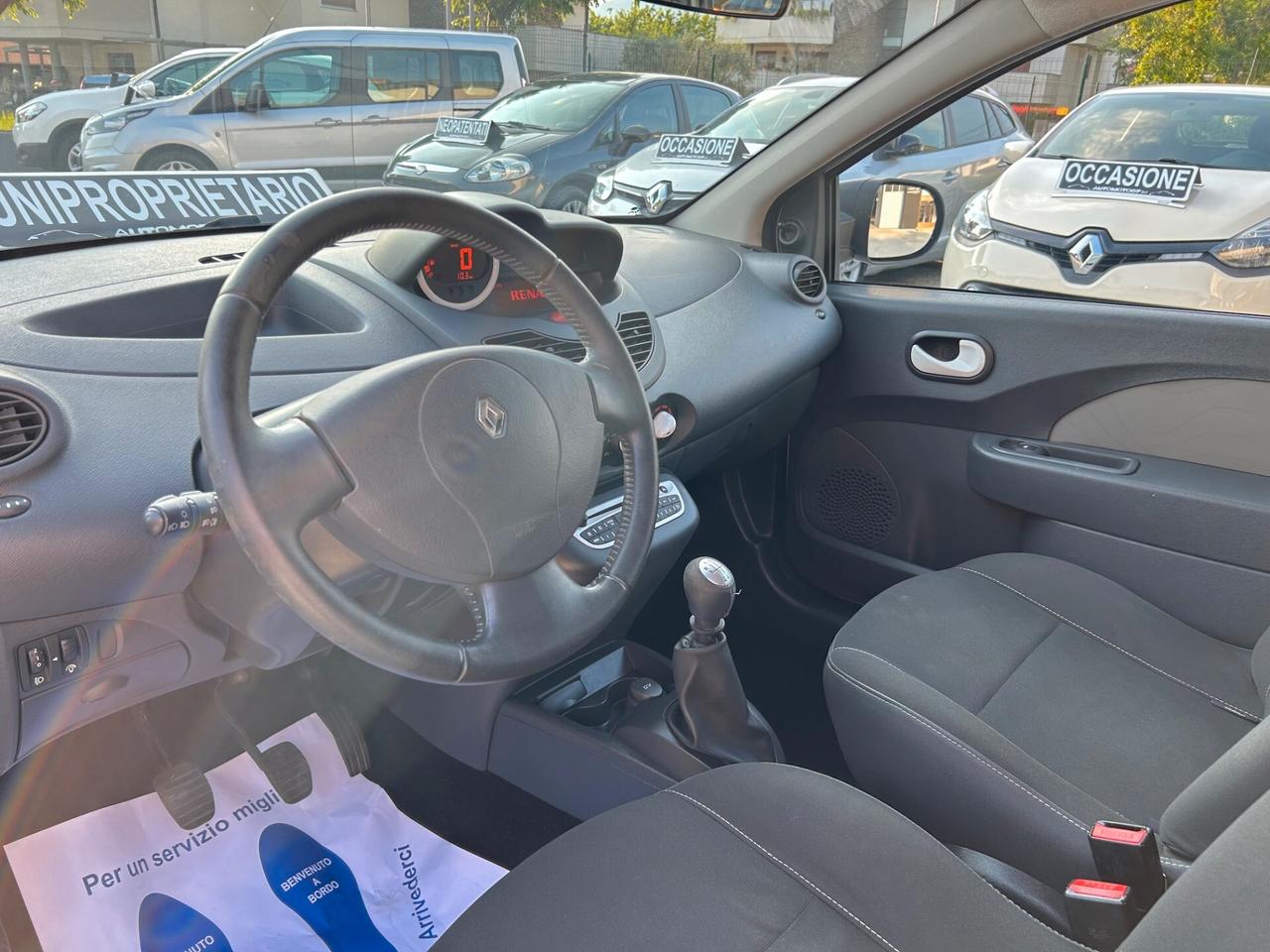 Renault Twingo 1.2 16V -UNIPROPRIETARIO-NEOPATENTATI