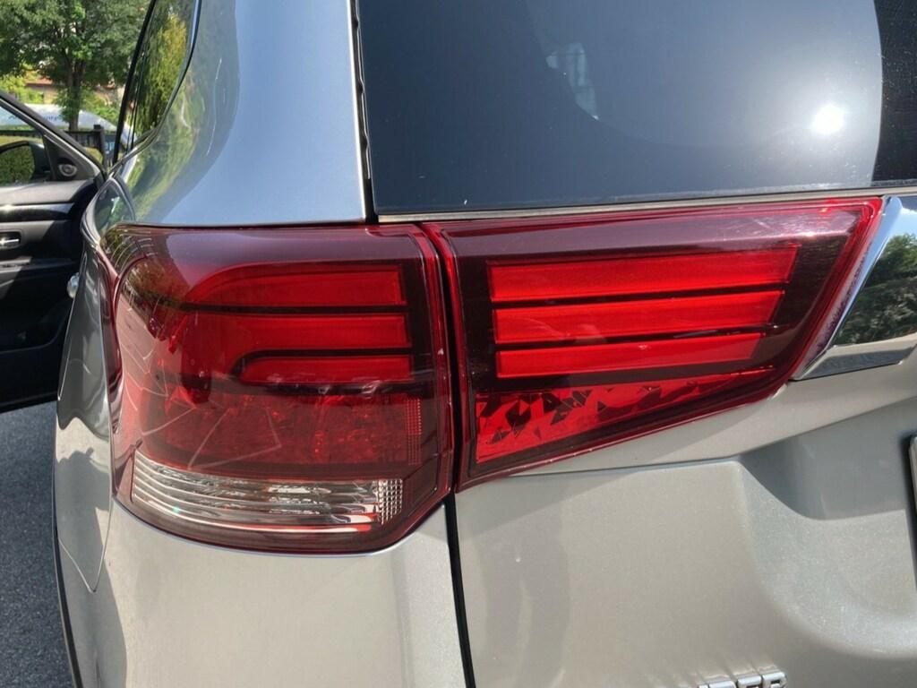 Mitsubishi Outlander 2.0 Mivec Insport 2WD CVT