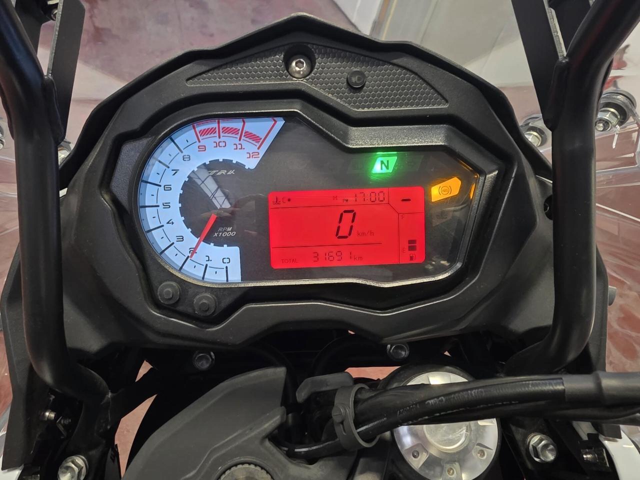 Benelli TRK 502