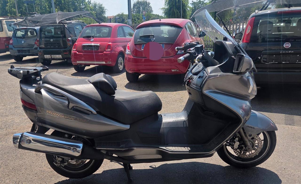 Suzuki Burgman 650
