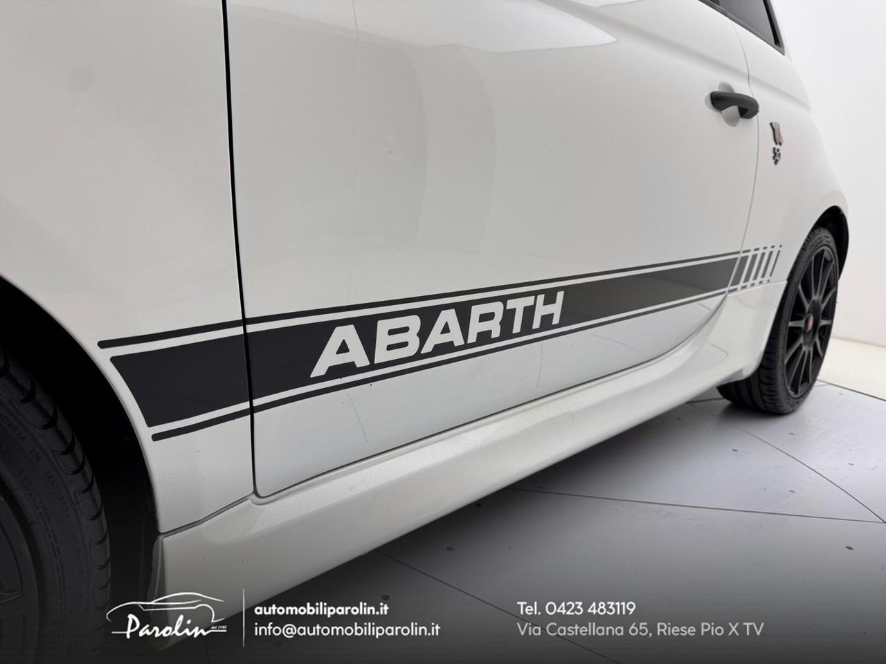Abarth 595 1.4 t-jet esseesse 180cv Akrapovic-Black pack
