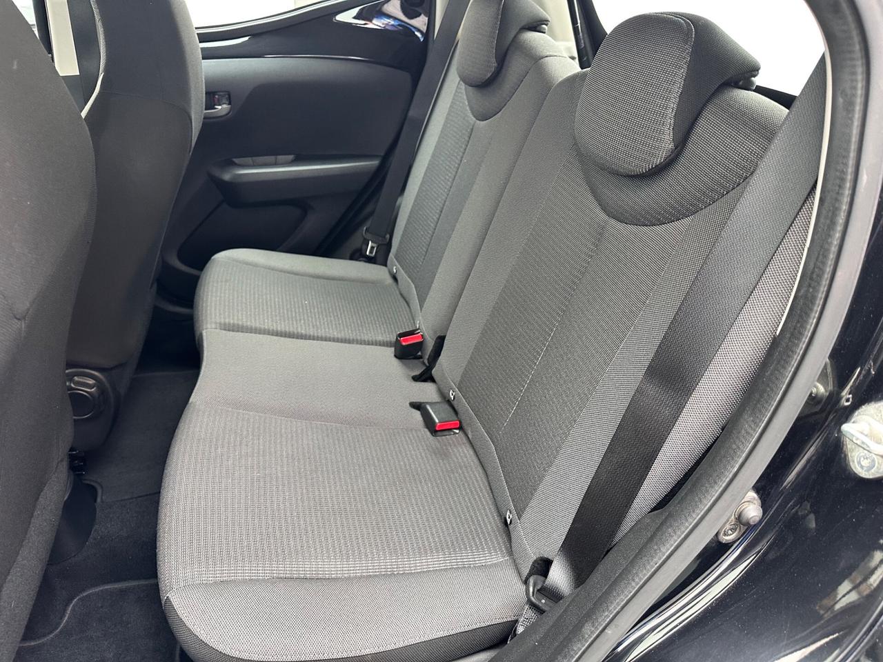 Toyota Aygo Connect 1.0 VVT-i 72 CV 5 porte x-play