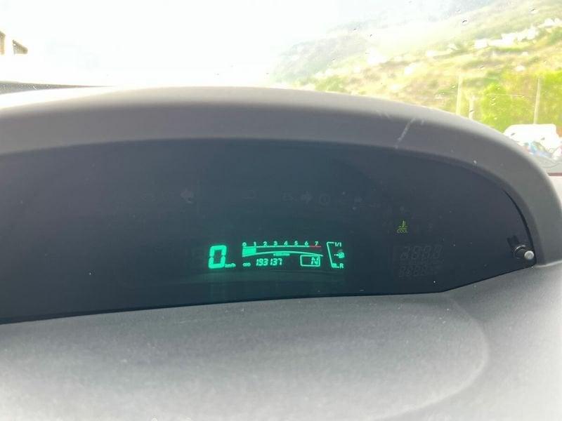 Toyota Yaris 5p 1.3 Sol m-mt