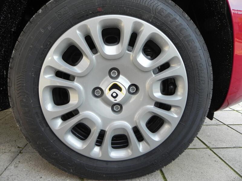 Fiat Panda NEW MY 25 1.0 FireFly S&S Hybrid 70 cv Pandina Icon