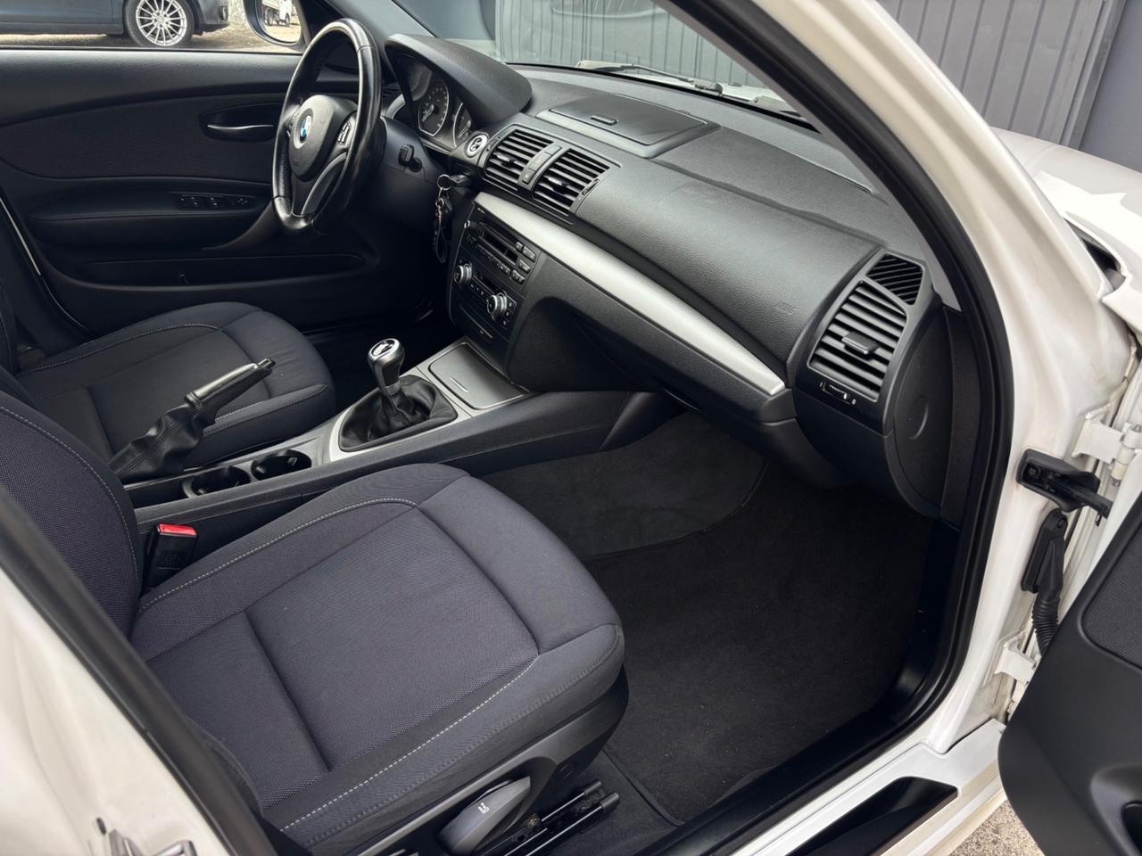 Bmw serie1 118d. 2.0D Garanzia 12 mesi