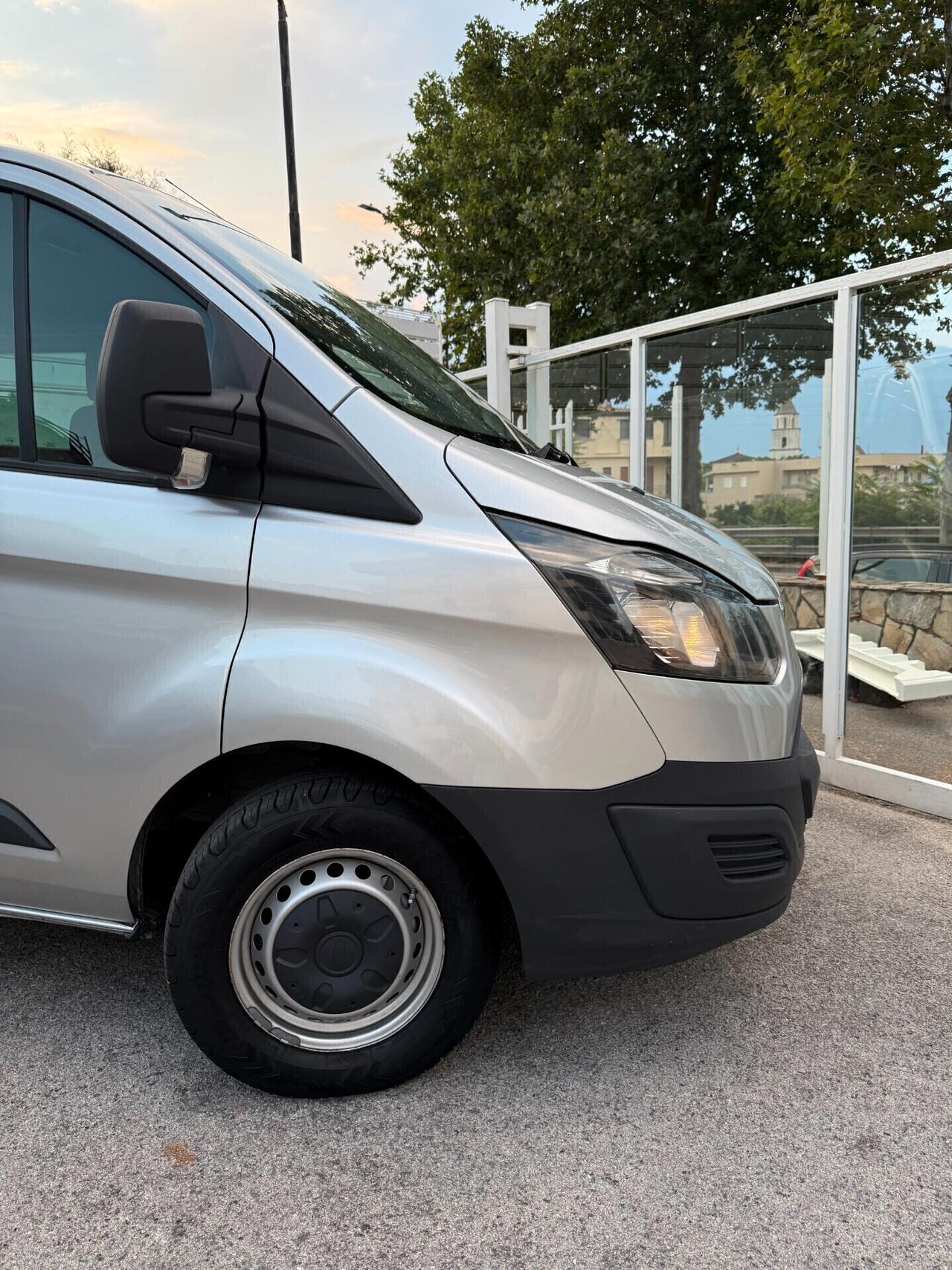 Ford Transit Custom 310 2.2 TDCi 125CV PC-DC Furgone Trend