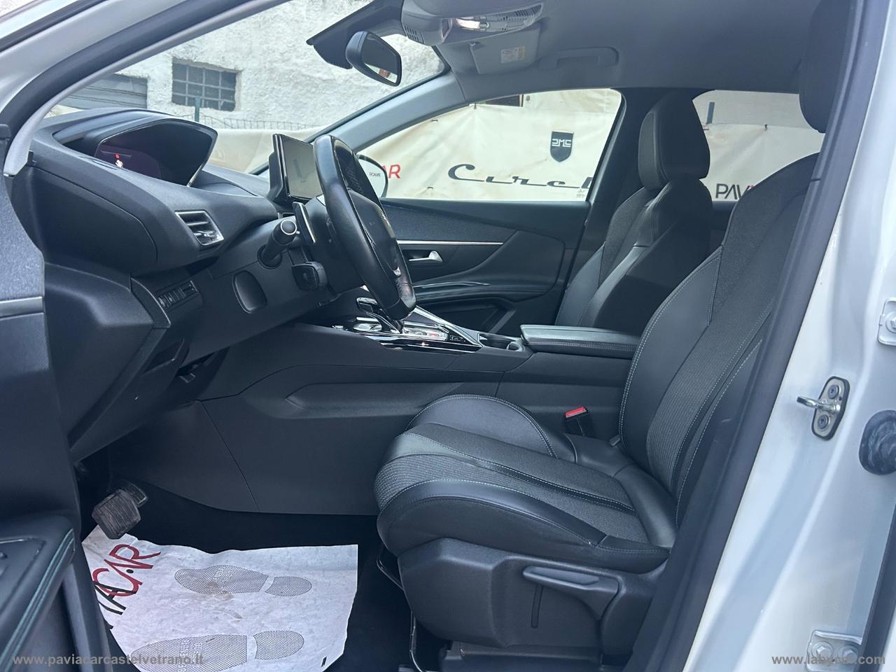 PEUGEOT 3008 BlueHDi 130 S&S EAT8 GT