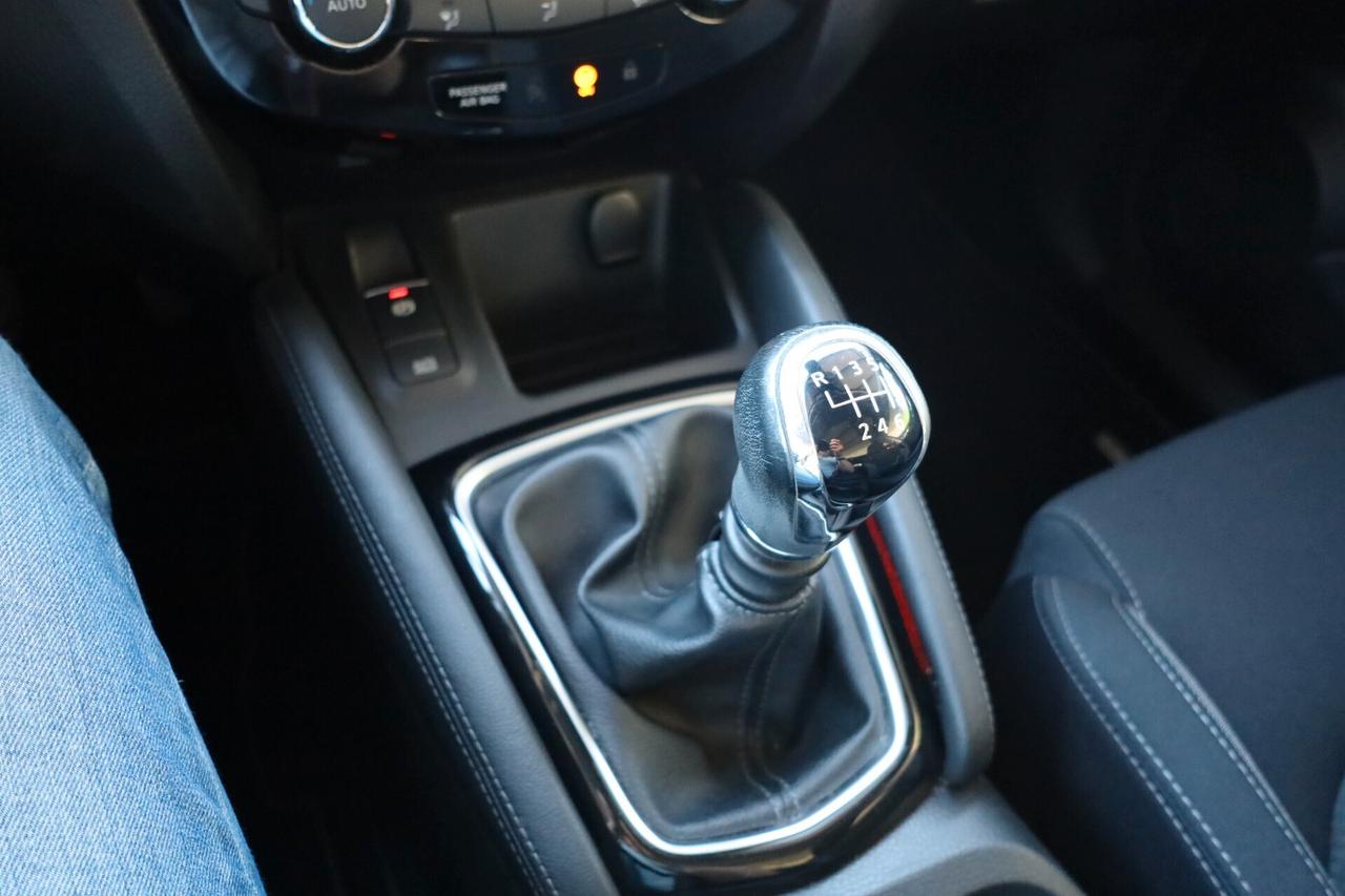 NISSAN QASHQAI 1.5 dCi 115cv N-CONNECTA KM 82.000