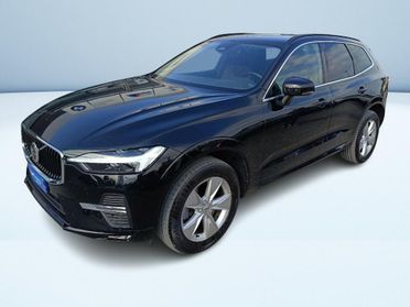 Volvo XC60 2.0 B4 Core AWD automatico