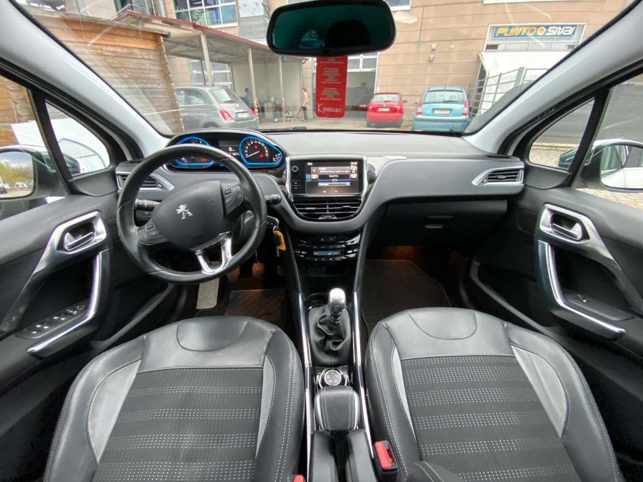 Peugeot 2008 1.6 e-HDi 115 CV Stop&Start Allure