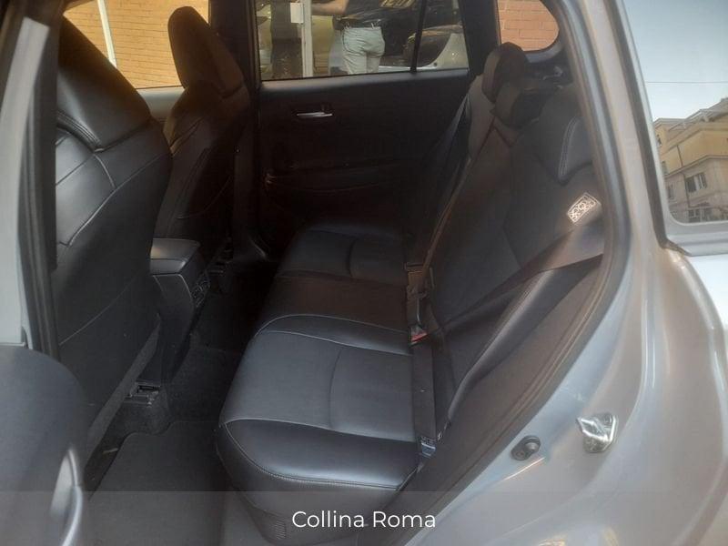 Toyota Corolla Cross 2.0H (197 CV) E-CVT Lounge Light 2WD