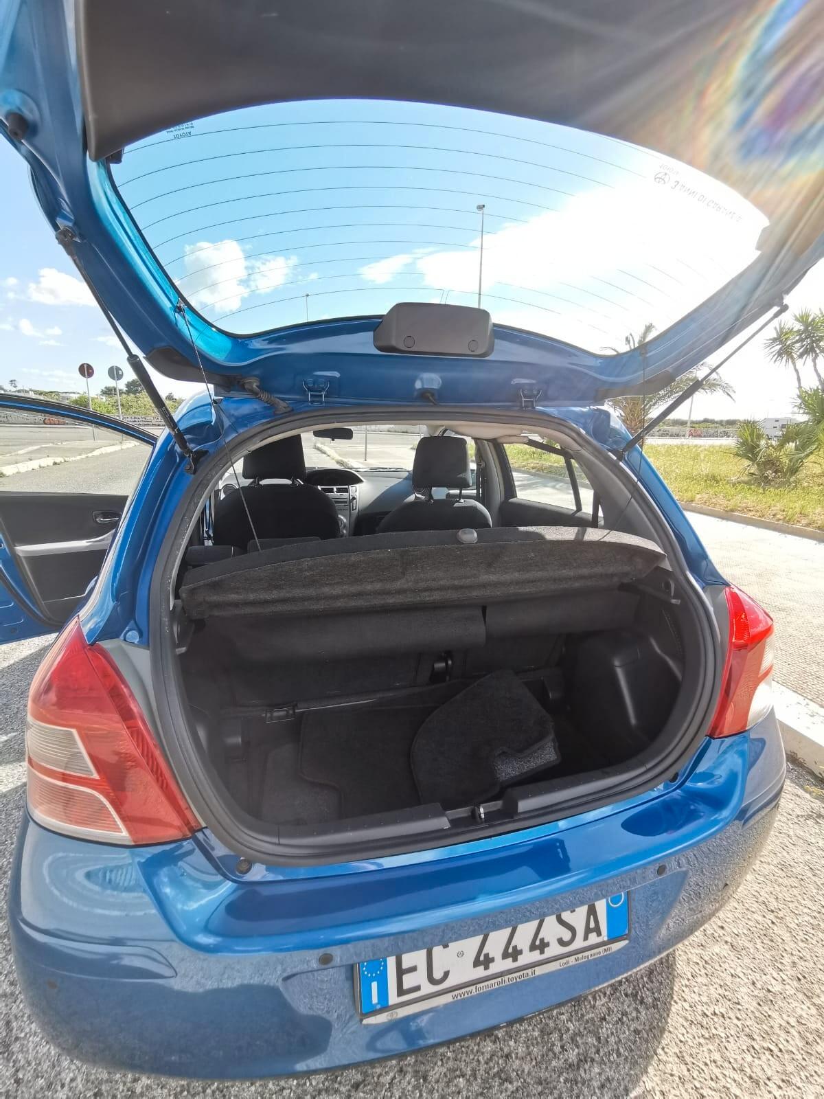 Toyota Yaris 1.0 5 porte Sol solo km.103000