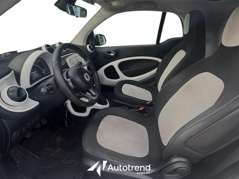 smart fortwo 1.0 70 CV Passion