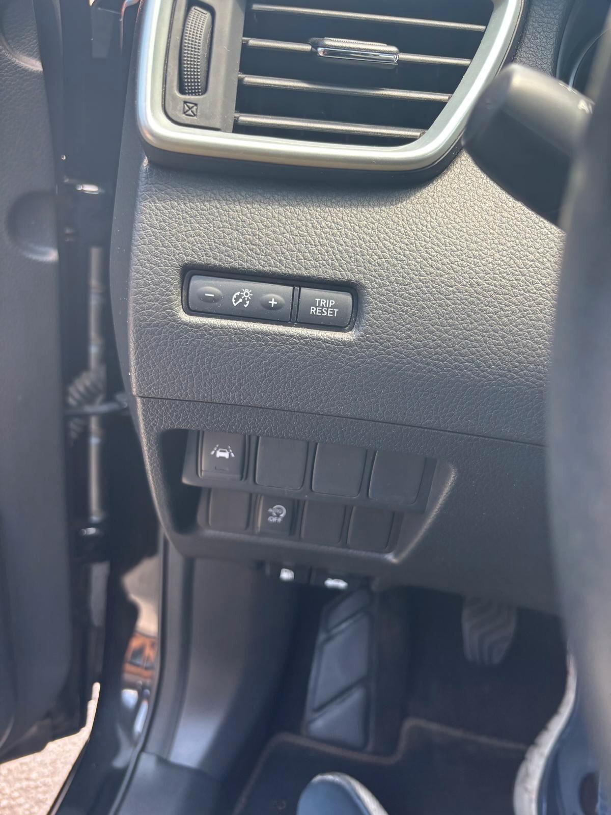 Nissan Qashqai 1.7 dCi 150 CV DCT N-Connecta