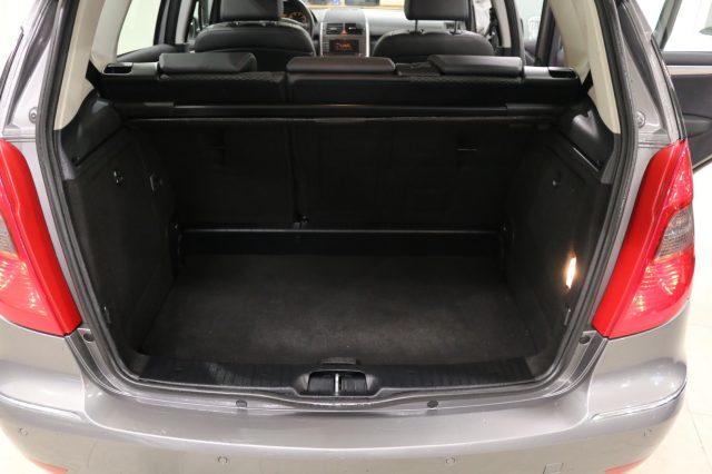 MERCEDES-BENZ A 150 Avantgarde AUTOMATICA ""Km 95000 "" SERVICE OK""