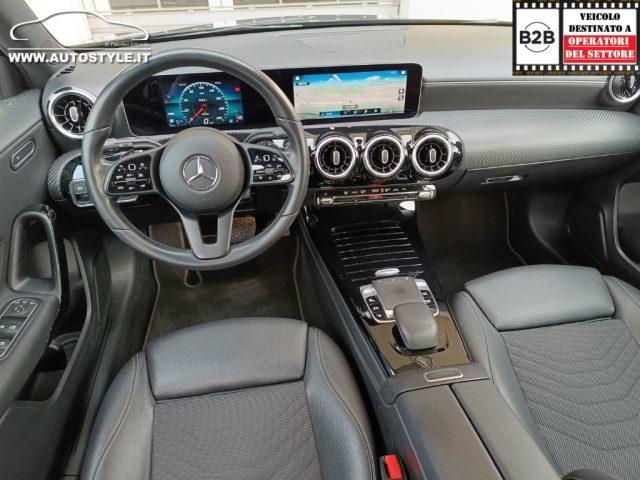 MERCEDES-BENZ A 180 d Automatic Business