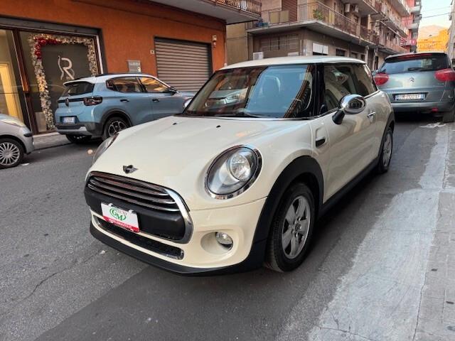 Mini Cooper 1.5 One D