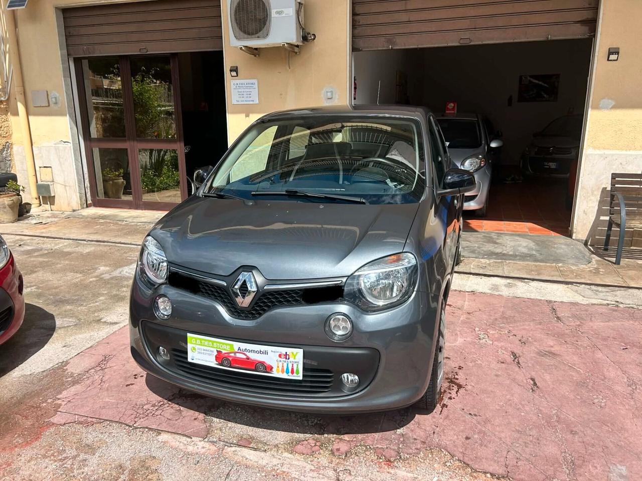 RENAULT TWINGO 1.0 2016 COSMIC LOVELY EDITION