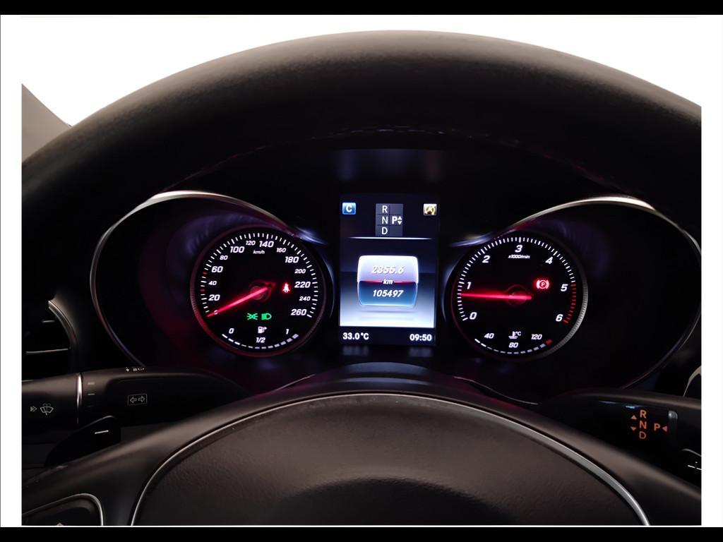 Mercedes-Benz Classe C-C205 2016 Coupe - C Coupe 220 d Premium 4matic auto