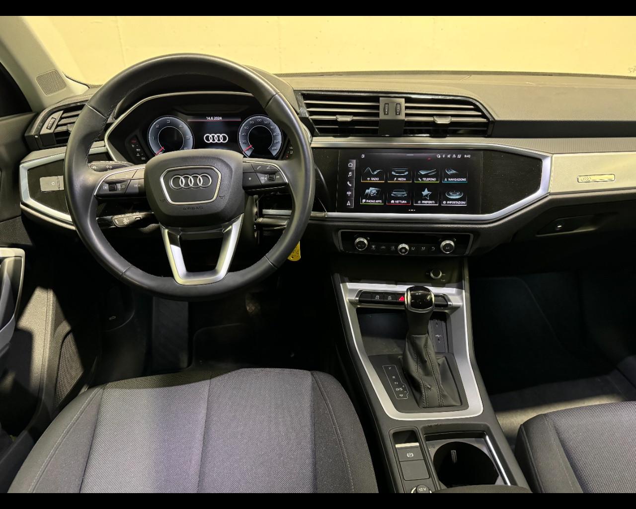 AUDI Q3 35 TDI S-TRONIC BUSINESS ADVANCED