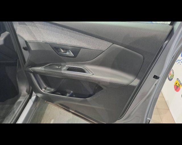 PEUGEOT 3008 1.6 bluehdi Business s&s 120cv