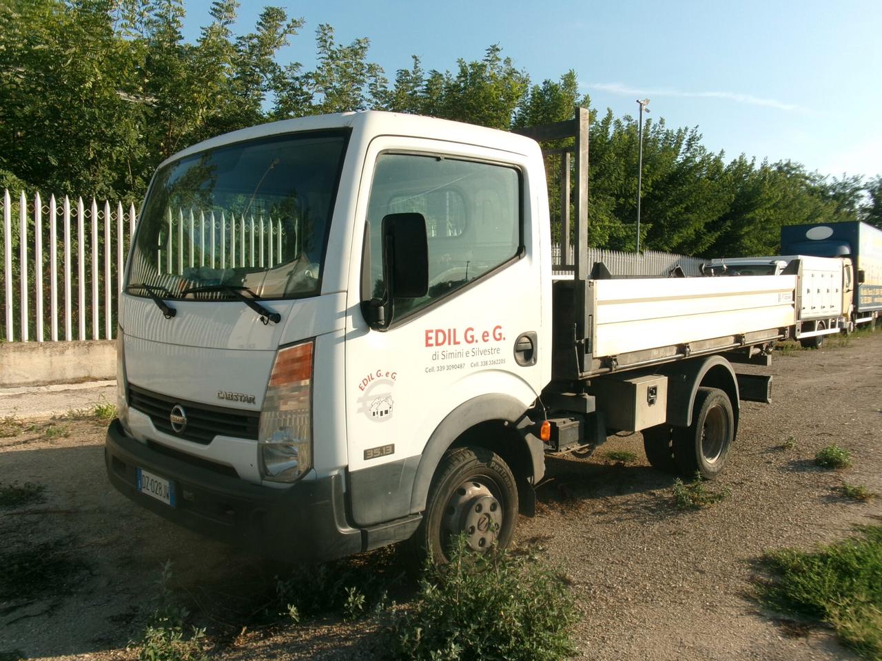 Nissan Cabstar 35-13 2.5 130CV E4 RIBALTABILE TRILAT **MOTORE ROTTO**