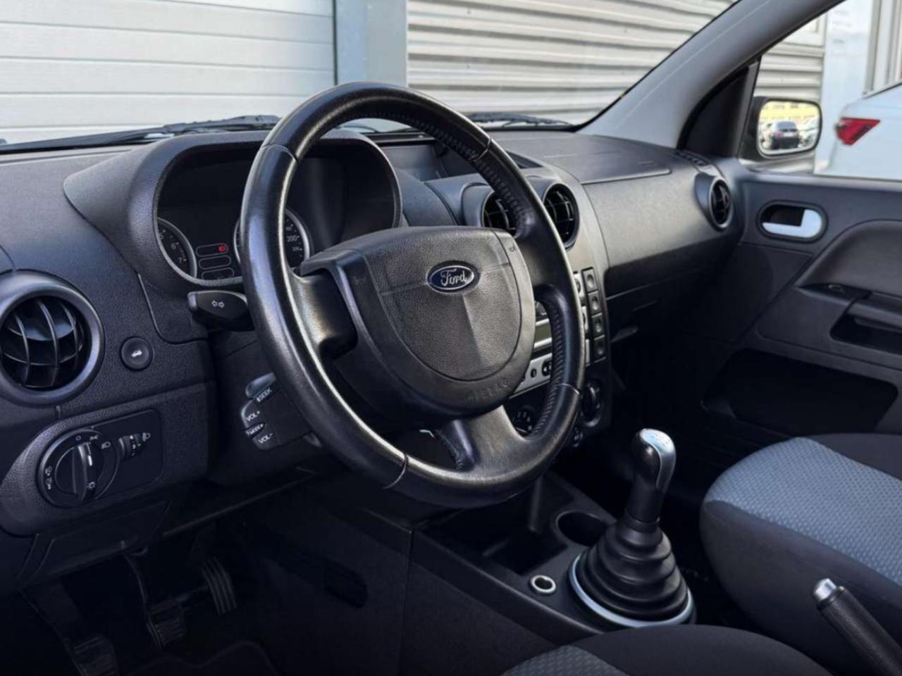 Ford Fusion 1.4 16V 5p. Collection Ok Neopatentati