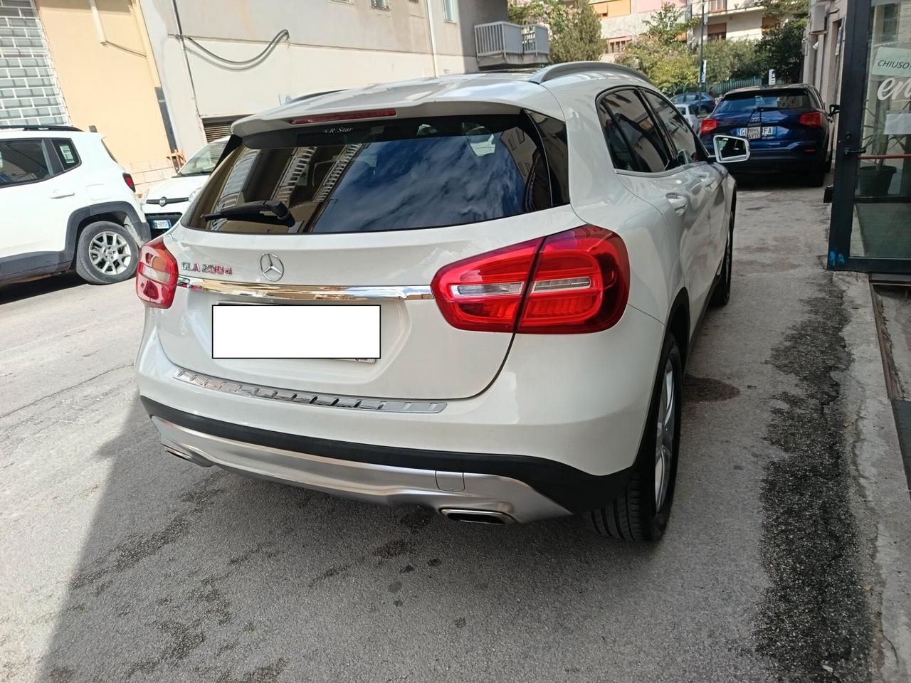 Mercedes GLA 200 D. Auto. Sport-Tetto-Full Opt