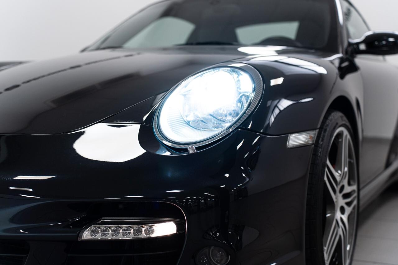 Porsche 911 Turbo Coupé